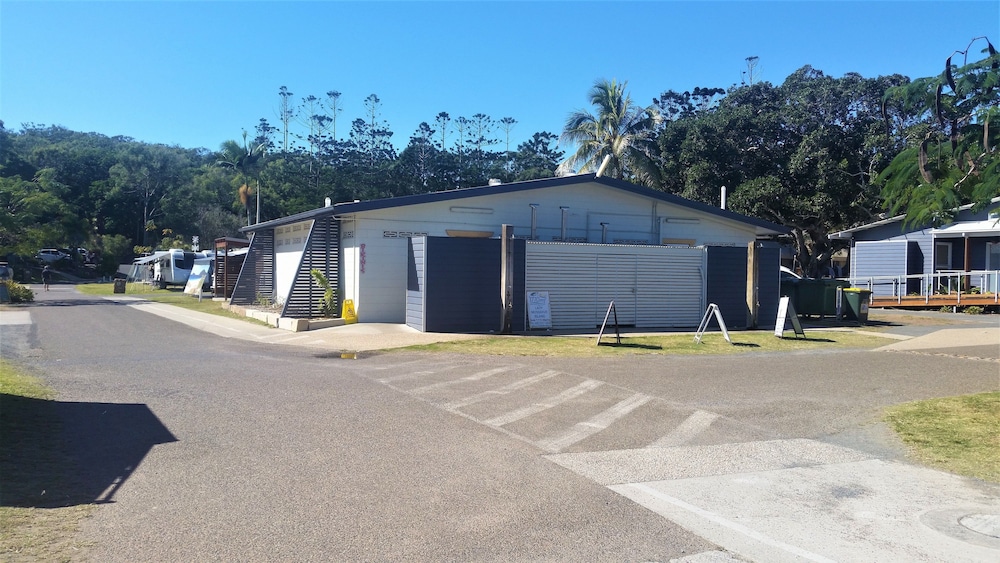 Agnes Water Beach Holidays - Accommodation Redcliffe