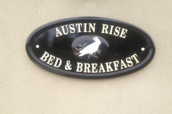 Austin Rise Bed And Breakfast - thumb 1