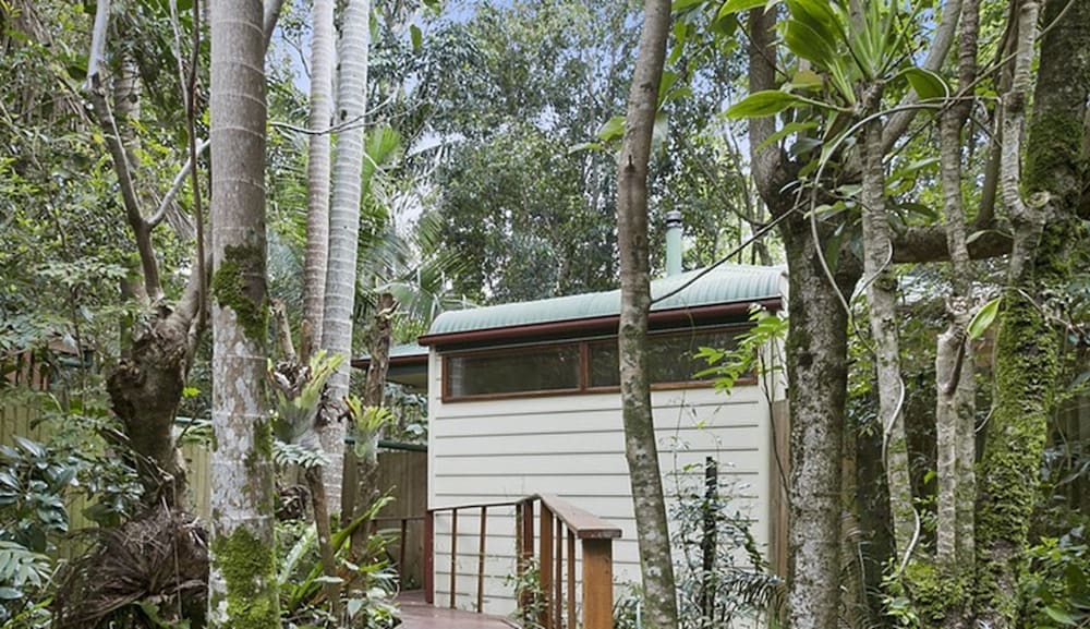 Lillypilly's Cottages  Day Spa - Accommodation Sunshine Coast