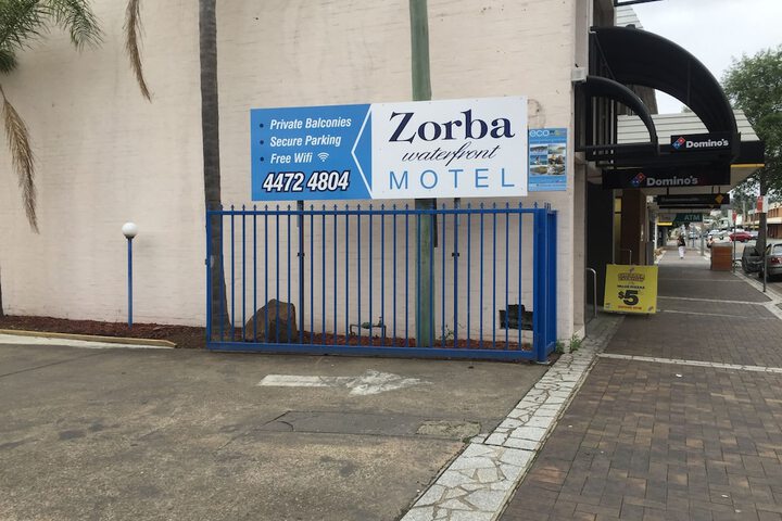 Zorba Motel - thumb 7