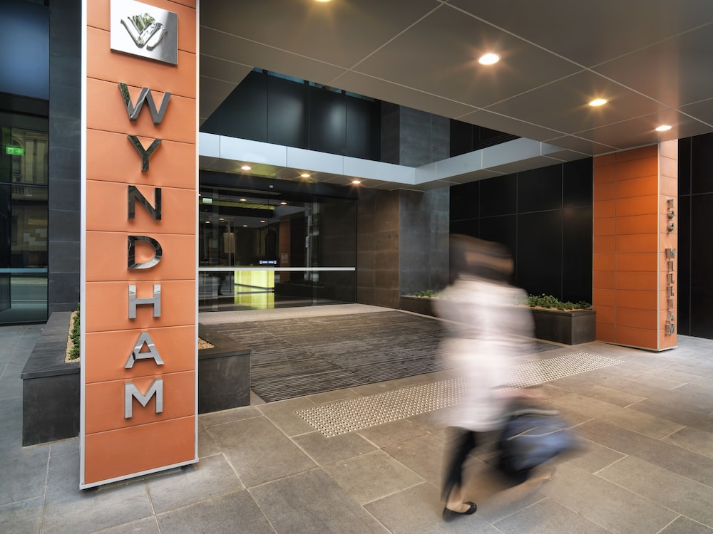 Wyndham Hotel Melbourne - thumb 0