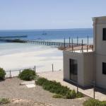 Cliff House Beachfront Villas - thumb 0