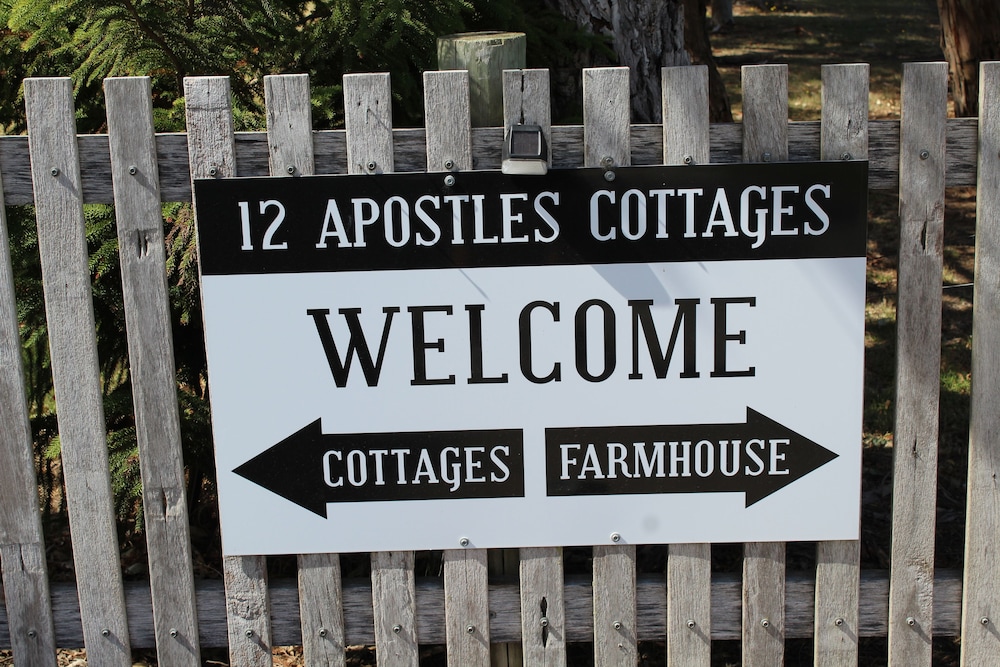 12 Apostles Cottages - thumb 2