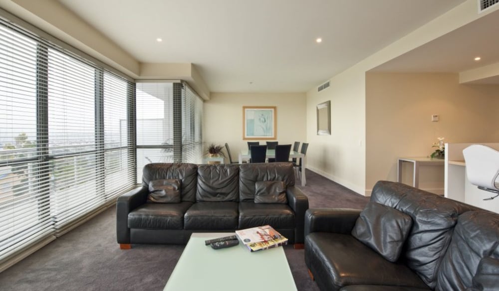 The Waterfront Apartments, Geelong - thumb 6