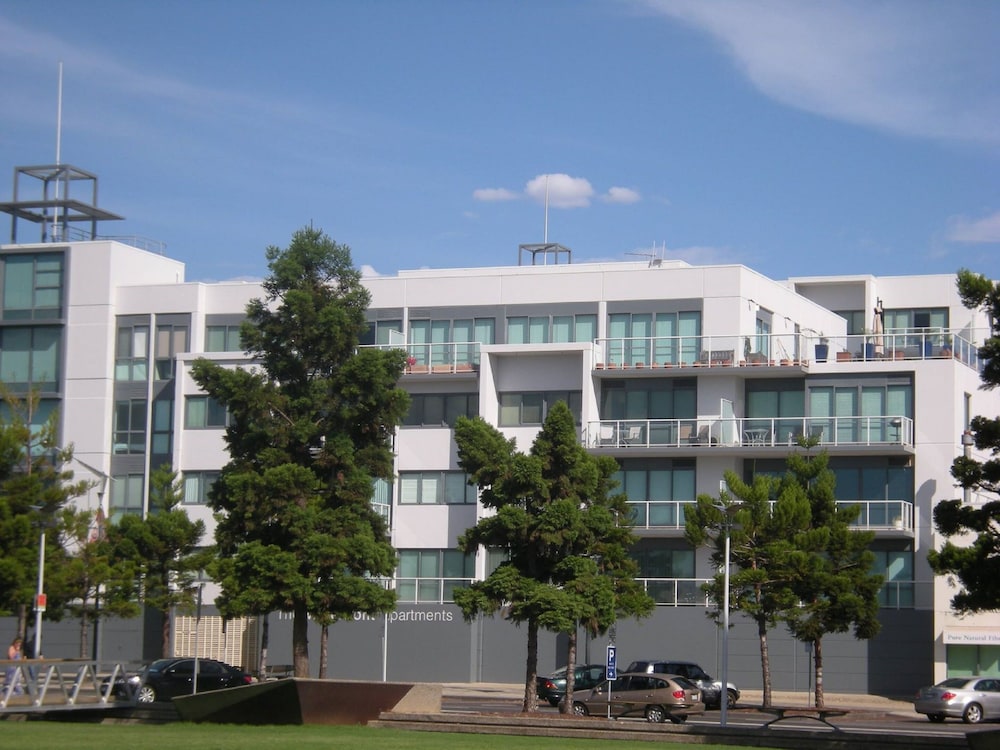 The Waterfront Apartments, Geelong - thumb 0