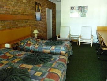 Landsborough Lodge Motel - thumb 3