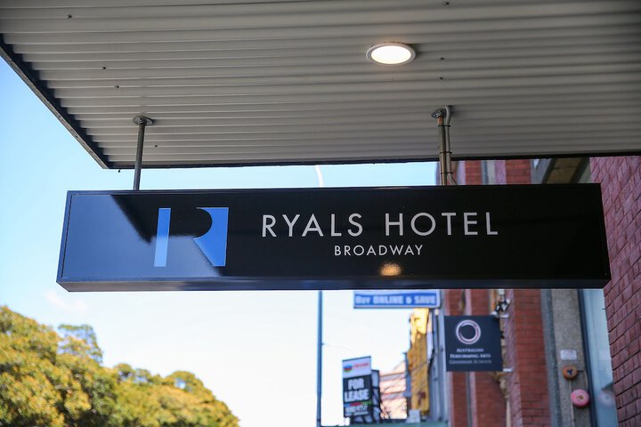 Ryals Hotel Broadway - thumb 1