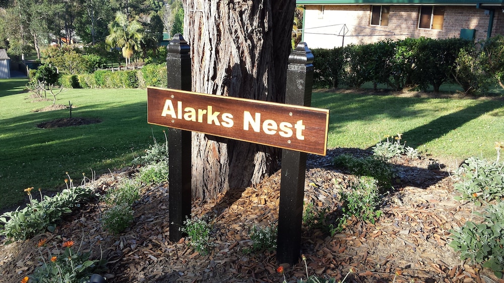 Alarks Nest - thumb 0