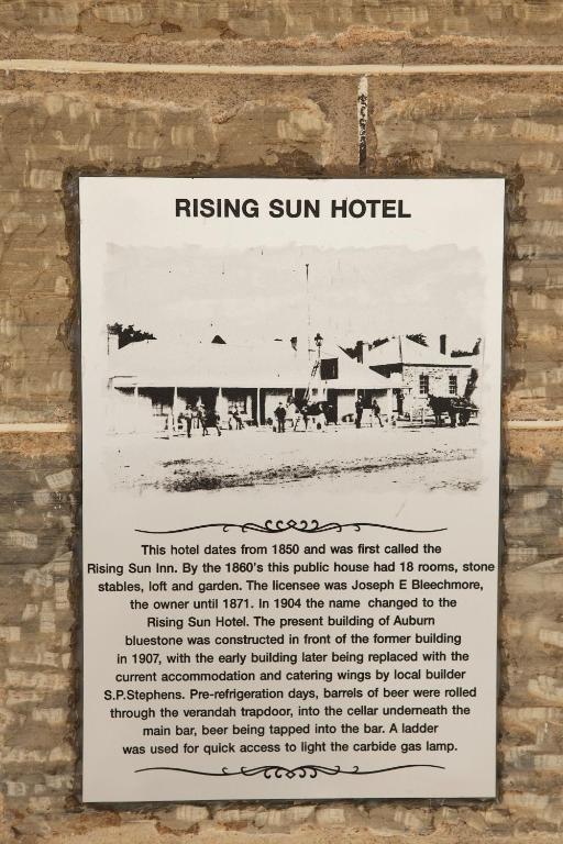 The Rising Sun Hotel - thumb 6