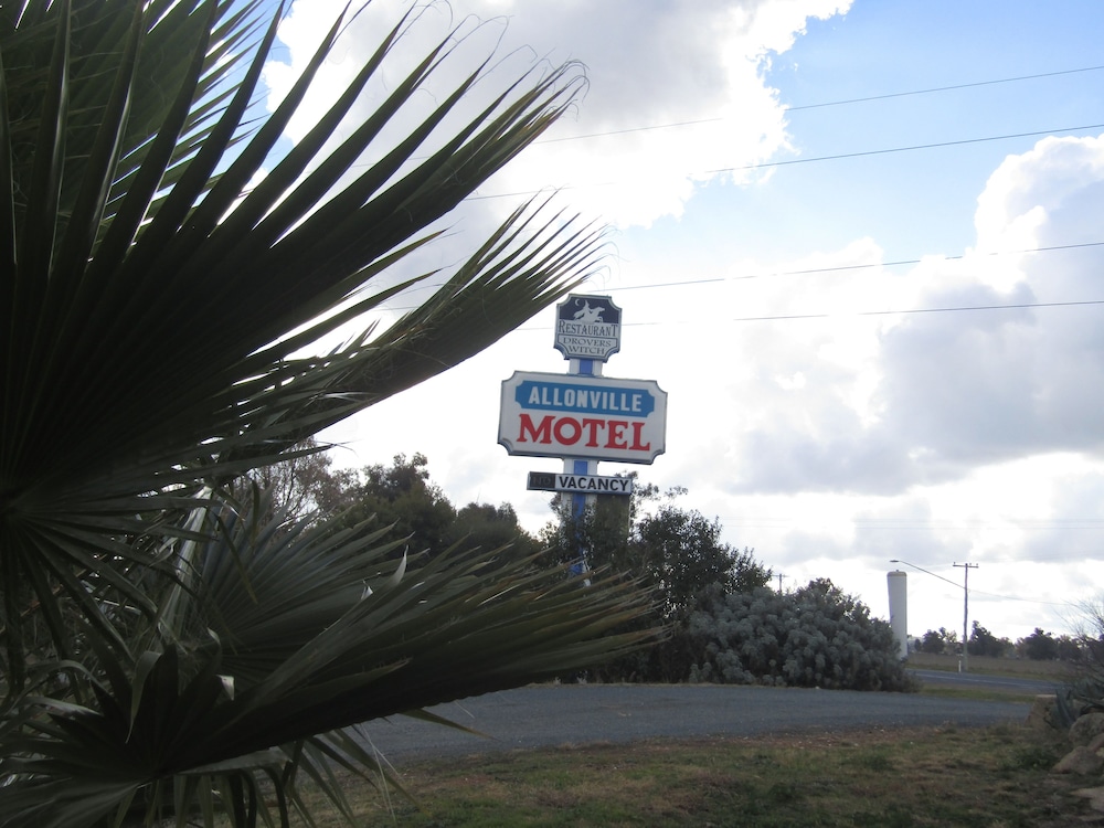 Allonville Motel - thumb 4